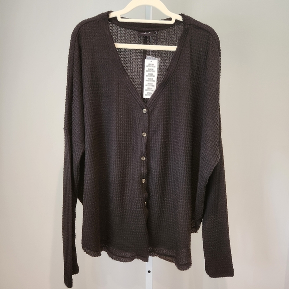 NWT L Urban Outfitters Out From Under Jojo Black Waffle Thermal Button-up Shirt - Picture 2 of 13
